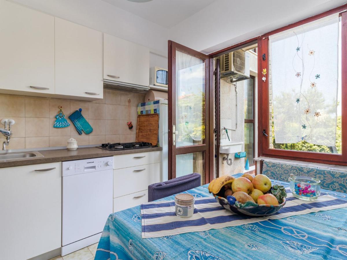 Apartment Bellevue - Pul332 By Interhome Pjescana Uvala Εξωτερικό φωτογραφία