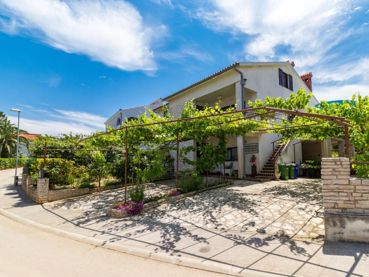 Apartment Bellevue - Pul332 By Interhome Pjescana Uvala Εξωτερικό φωτογραφία