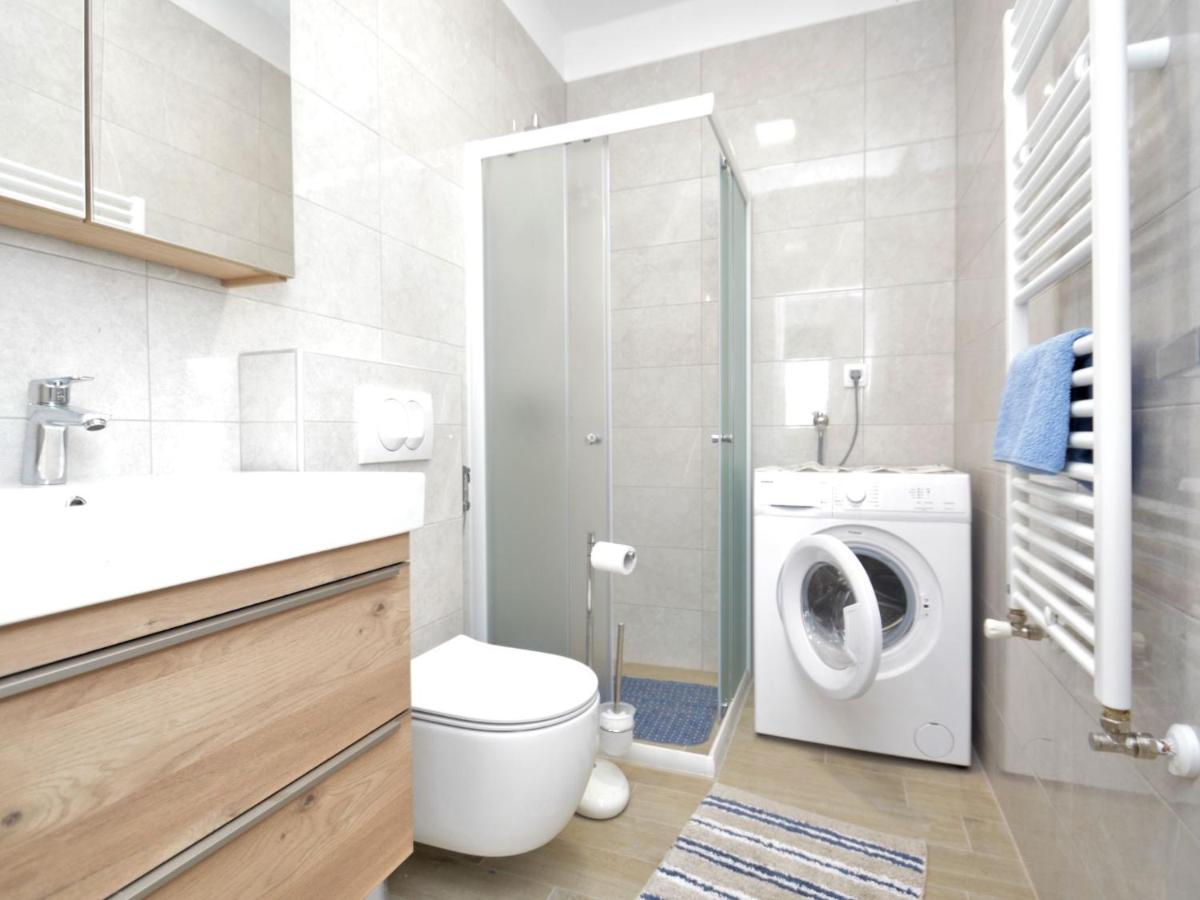 Apartment Bellevue - Pul332 By Interhome Pjescana Uvala Εξωτερικό φωτογραφία